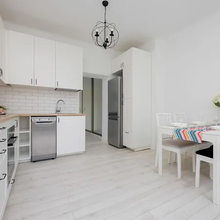 Chrzanowskiego 7 Bright Pet Friendly By Renters *