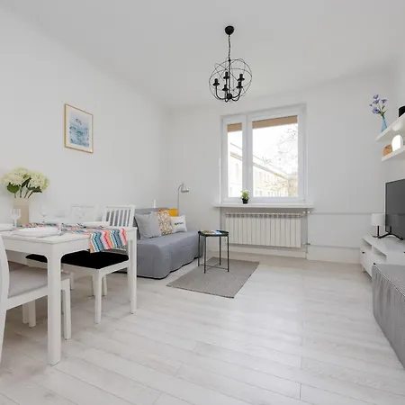 Chrzanowskiego 7 Bright Pet Friendly By Renters Warsaw