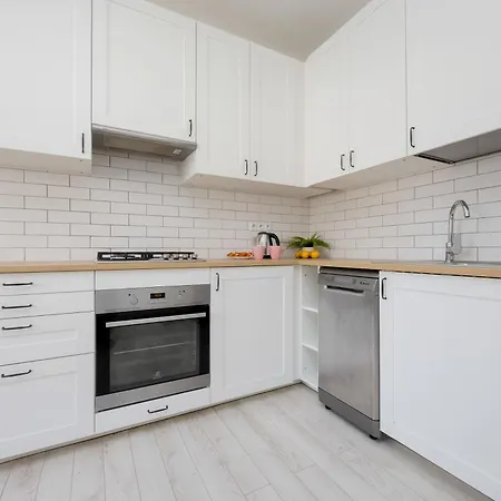 Chrzanowskiego 7 Bright Pet Friendly By Renters Warschau