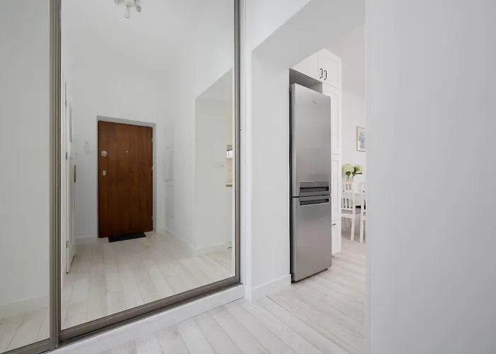 Chrzanowskiego 7 Bright Pet Friendly By Renters * Warszawa