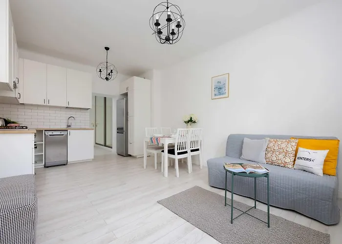 Chrzanowskiego 7 Bright Pet Friendly By Renters Apartment *