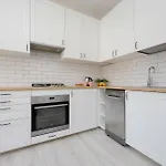 Chrzanowskiego 7 Bright Pet Friendly By Renters Warschau
