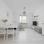 Chrzanowskiego 7 Bright Pet Friendly By Renters Warschau
